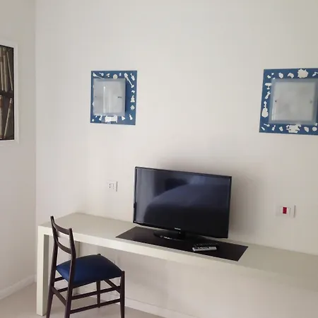 Guest house Domus Municipio 4*