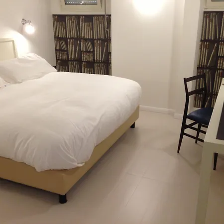 Gæstehus Domus Municipio Napoli